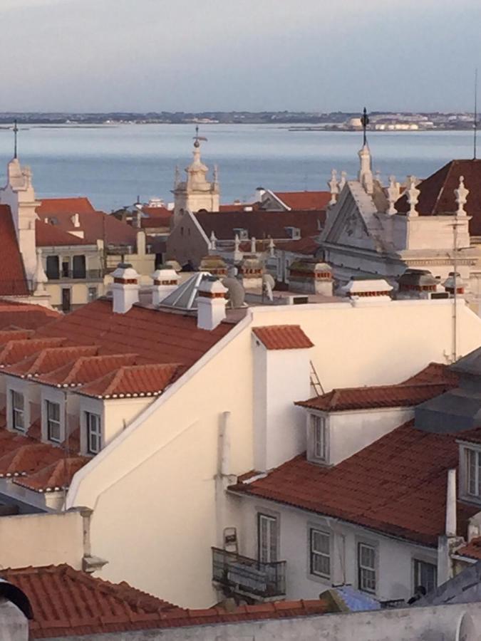Amazing Rooftop Terrace With River And Historic City View 4 Bedrooms 4 Bathrooms Ac 19Th Century Building Chiado Lisboa Екстериор снимка
